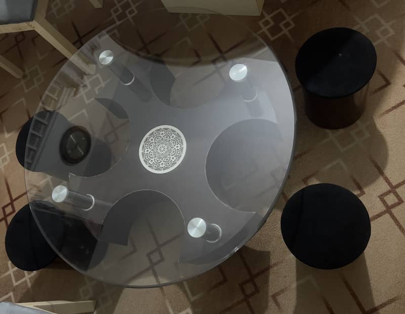 Round Glass Dining Table with 4 Stools 1