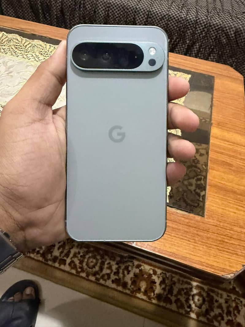 Google Pixel 9 Pro XL 0