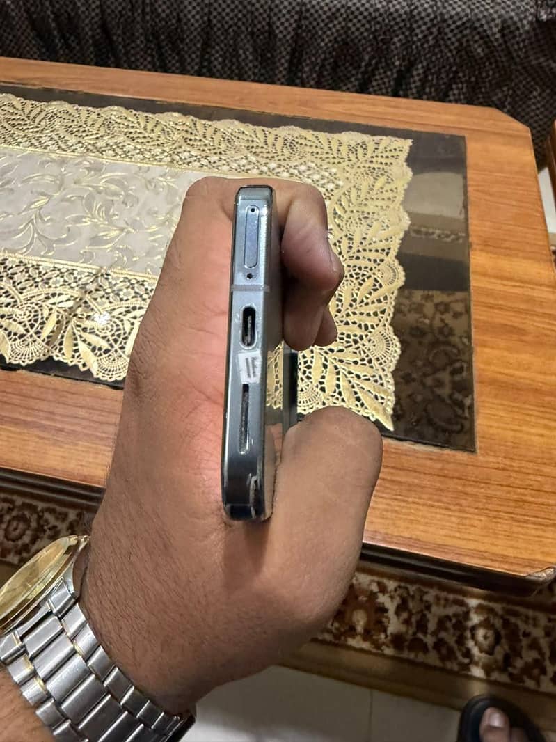 Google Pixel 9 Pro XL 4