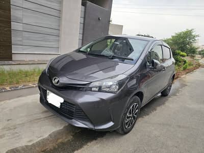 Toyota Vitz 2015 / 19