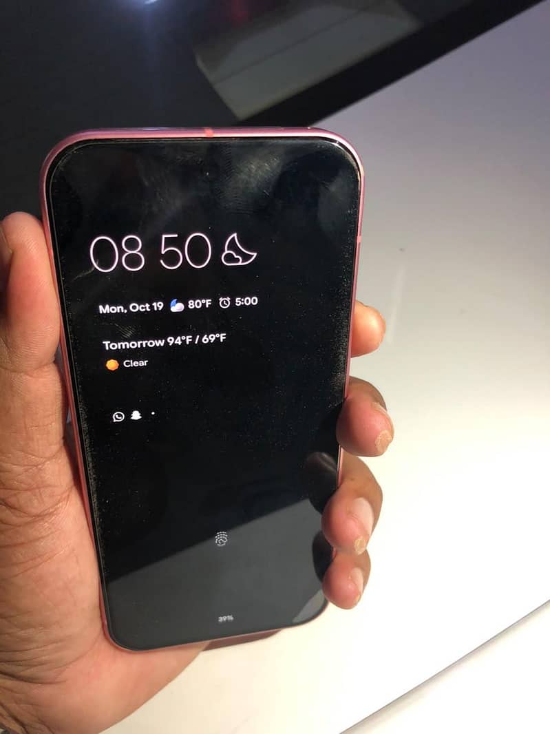 Google Pixel 9 4