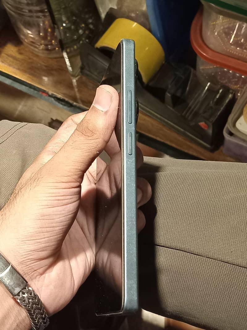 Xiaomi Redmi Note 13 Pro 1