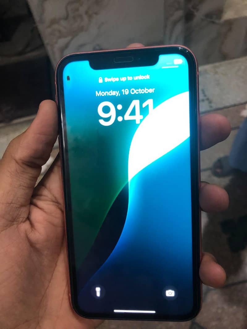 Apple iPhone XR 4
