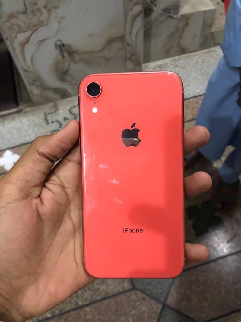 Apple iPhone XR 5