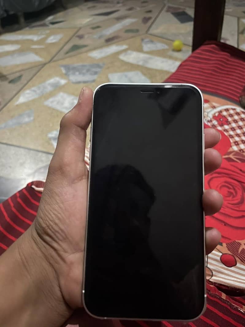 Apple iPhone XR 2
