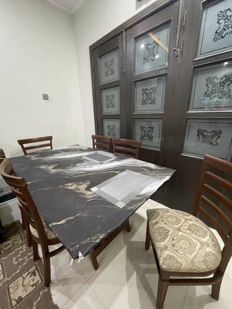 DINNING TABLE 5