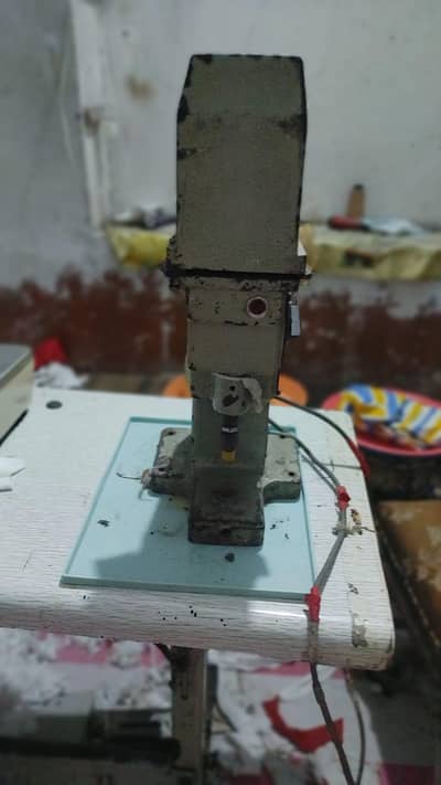 Japanese Electric Button Pressing Machine (Transformer Based) for Sale