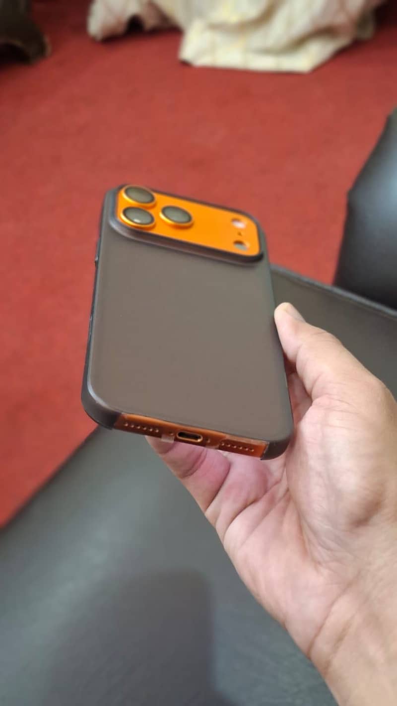 Apple iPhone 17 Pro Max 2