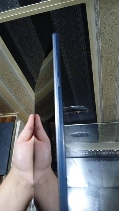 Lenovo tab 6 64Gb   4GB 64GB Tab - Front Glass Crack - 100% Workingtab