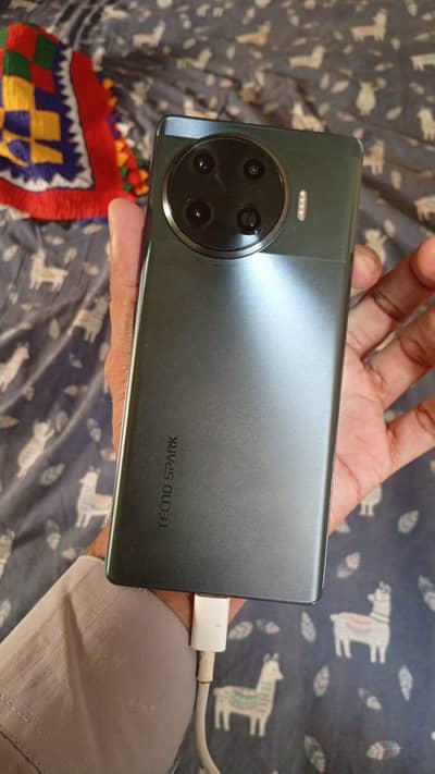 Tecno Spark 20 Pro Plus