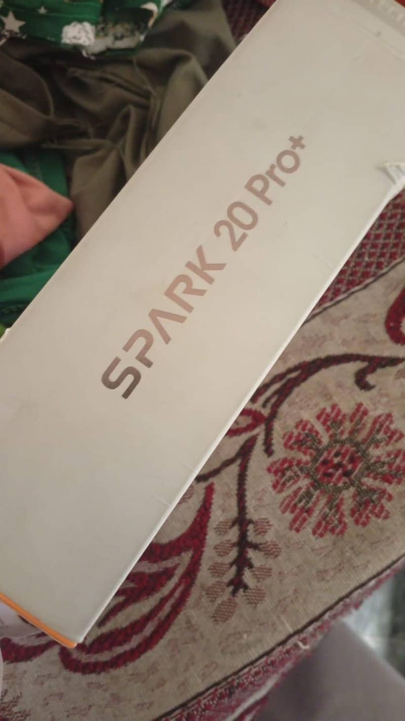 Tecno Spark 20 Pro Plus 4