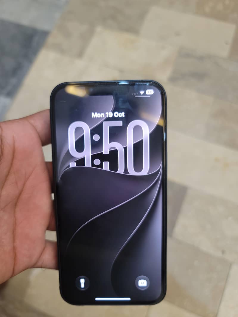 Apple iPhone 13 3