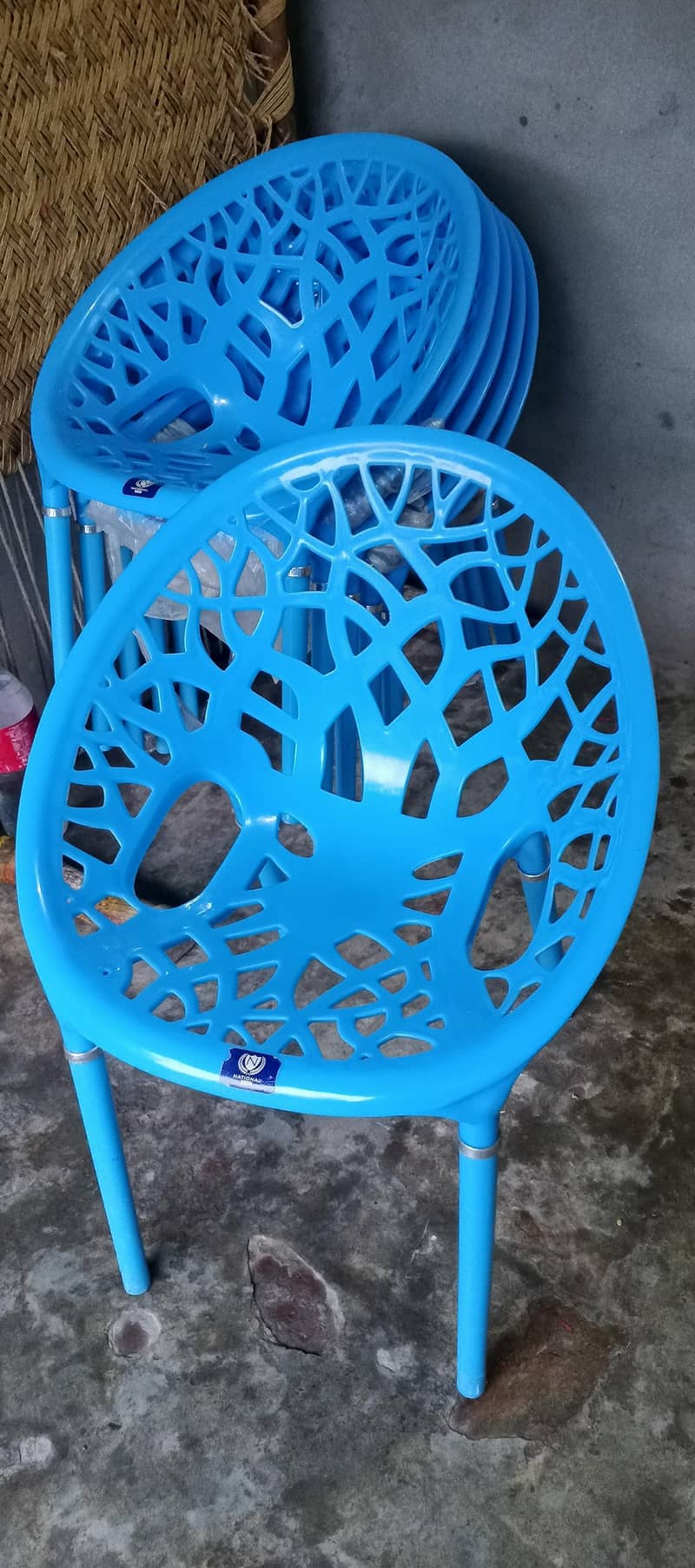 chairs 0