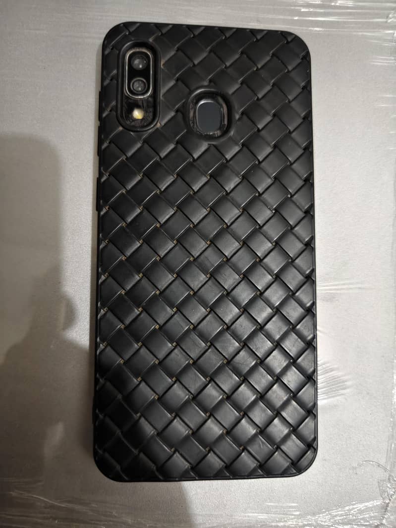 Samsung Mobile A30 0