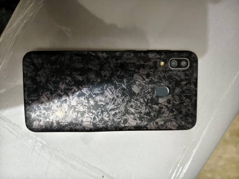 Samsung Mobile A30 1