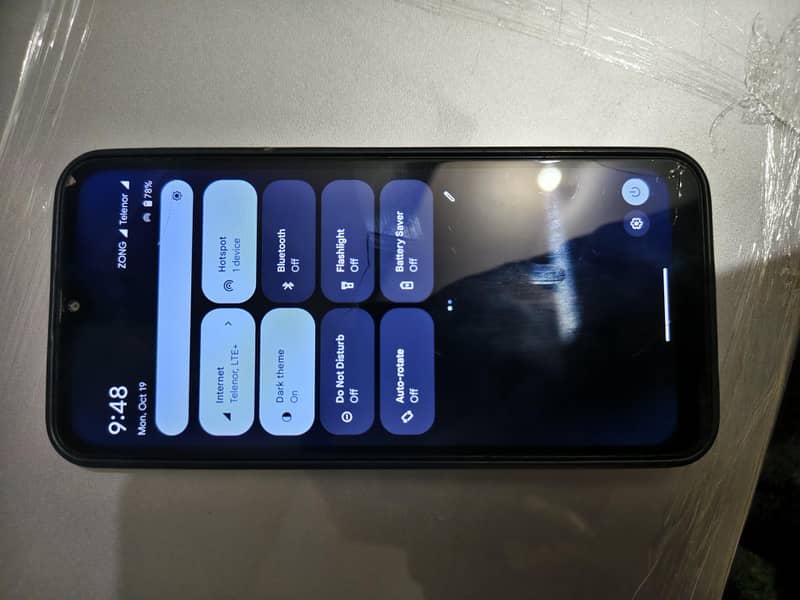 Samsung Mobile A30 6