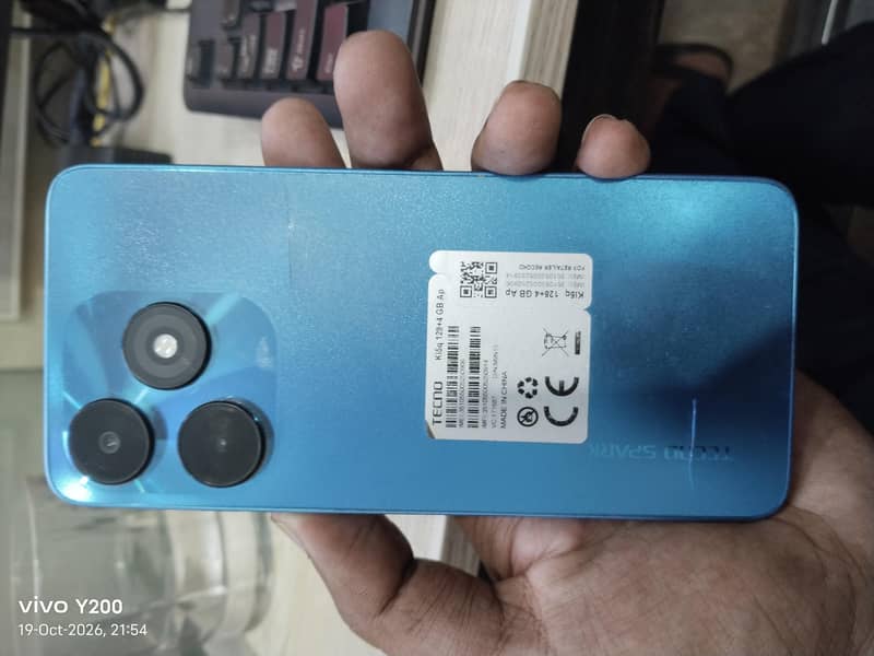 Tecno Spark 10 4