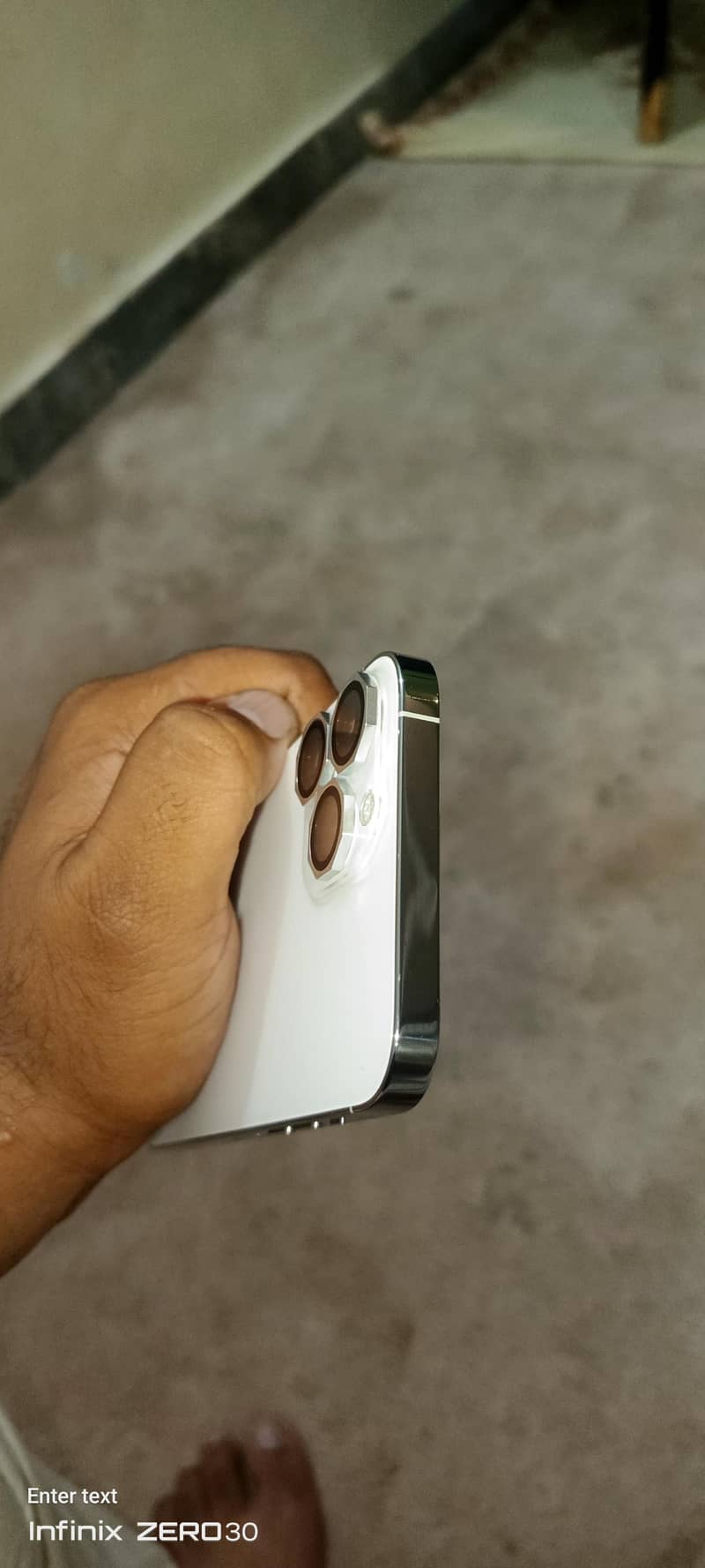 Apple iPhone 13 Pro Max 5