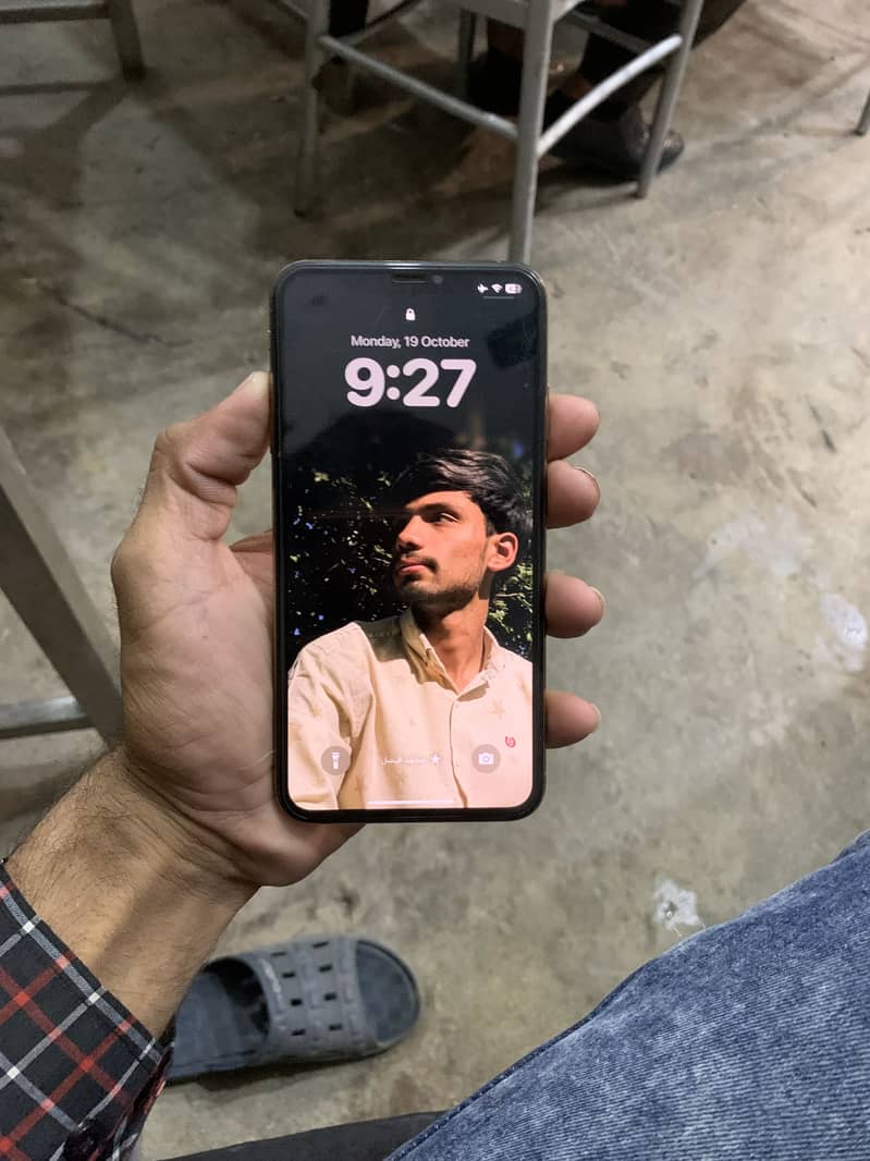 Apple iPhone XS Max e sim glith 2