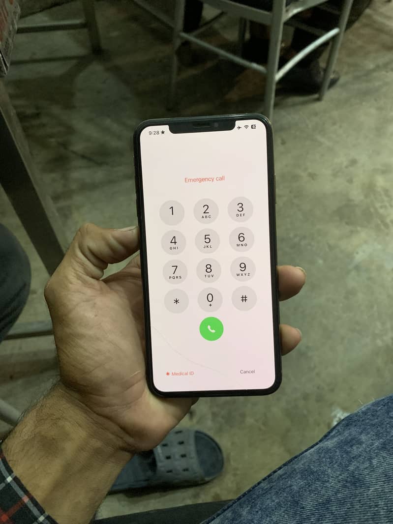 Apple iPhone XS Max e sim glith 4