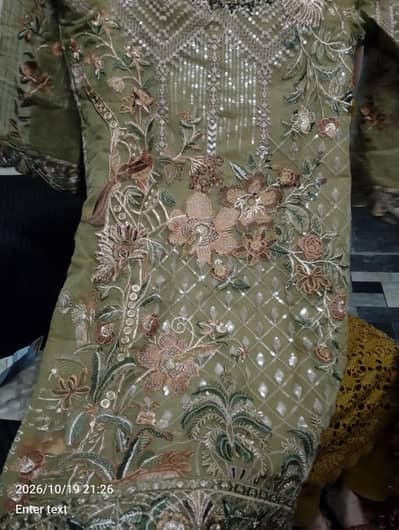 unused cloths size M