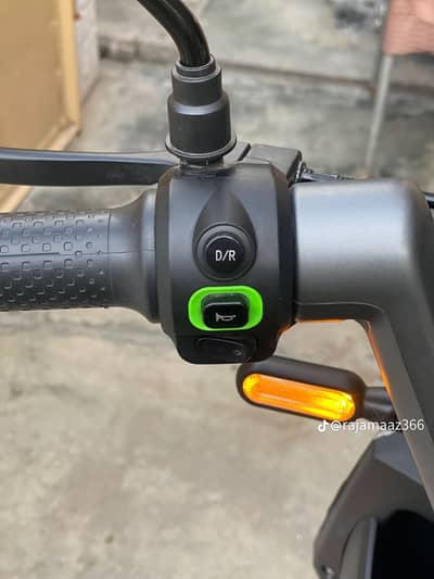 2025 metro super bike