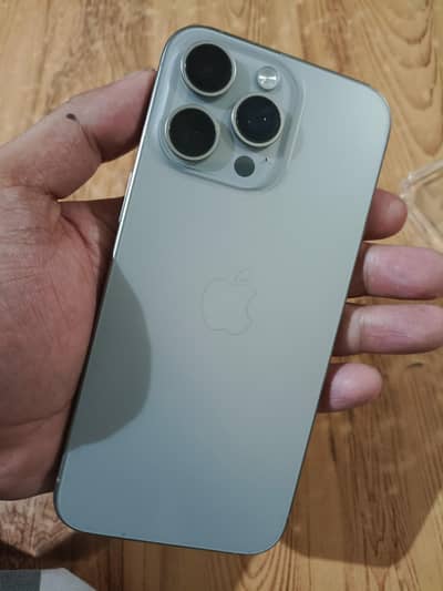 Apple iPhone 15 Pro Max JV