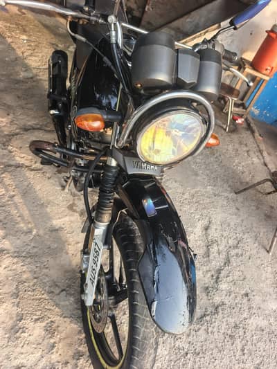 Yamaha model YBR 125G