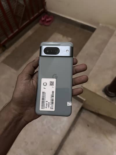 Google Pixel 8