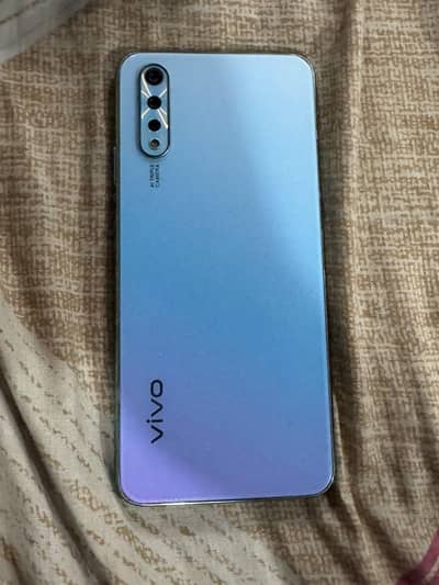 Vivo S1