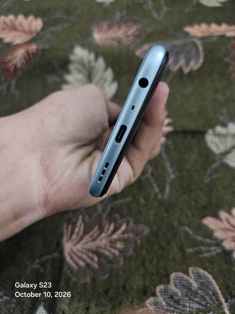 Oppo a76 3