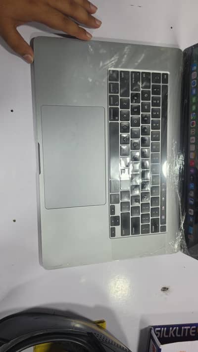 MacBook Pro I9 2019 16inch 32/1tb