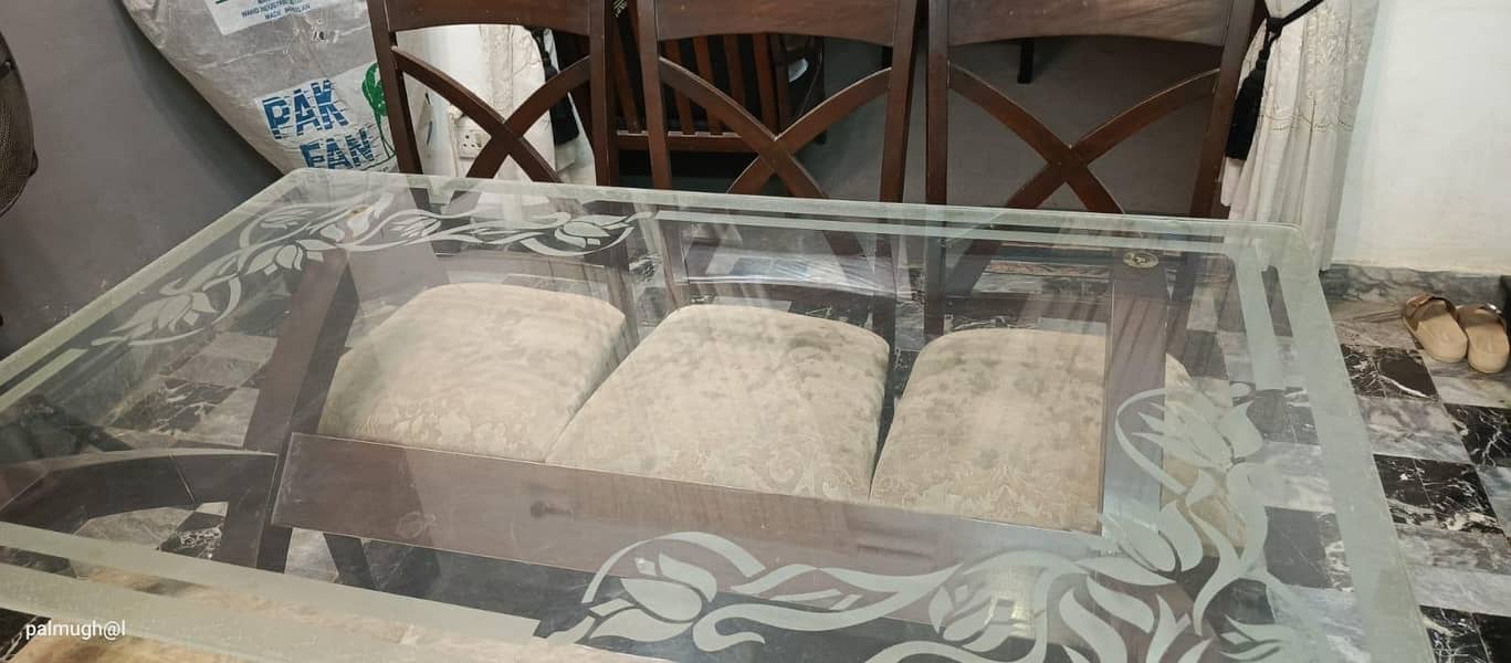 Dinning table used 5