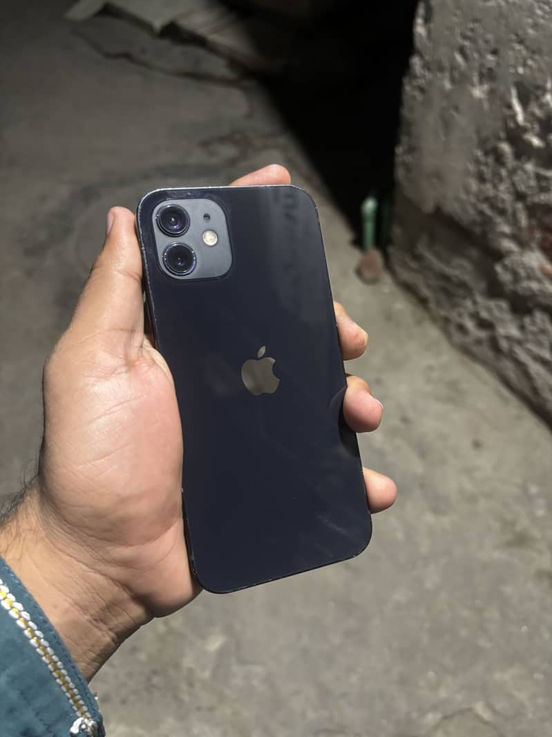 Apple iPhone 12 0