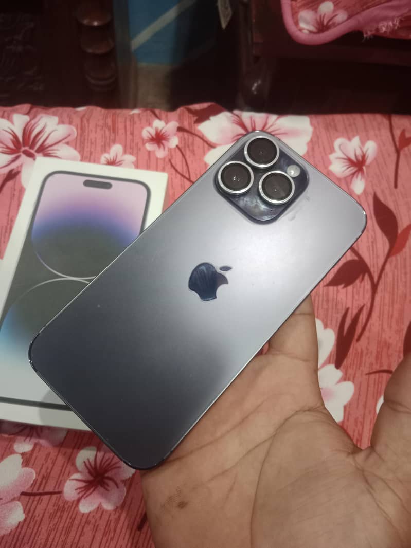 Apple iPhone 14 Pro Max 4