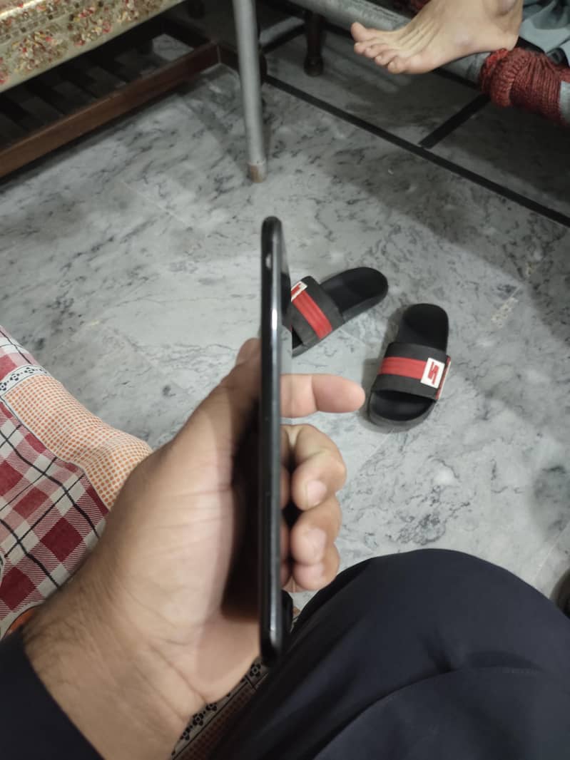 Apple iPhone 7 Plus 2