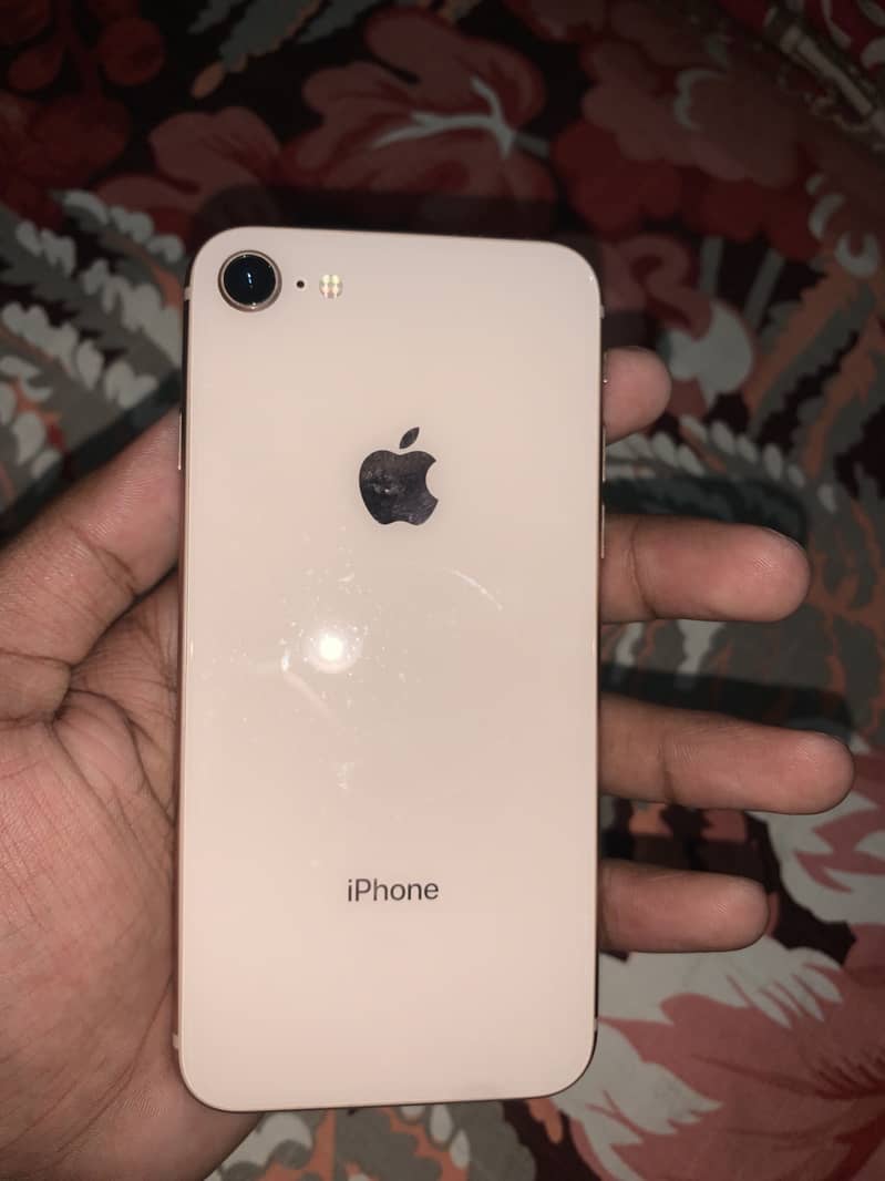 Apple iPhone 8 0