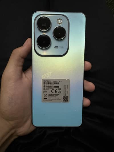 Infinix Hot 40 Pro