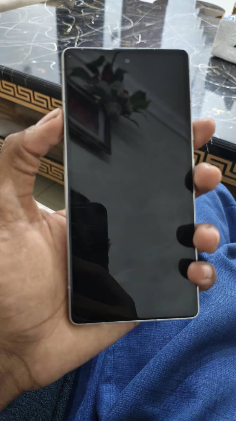 Google Pixel 7a 6