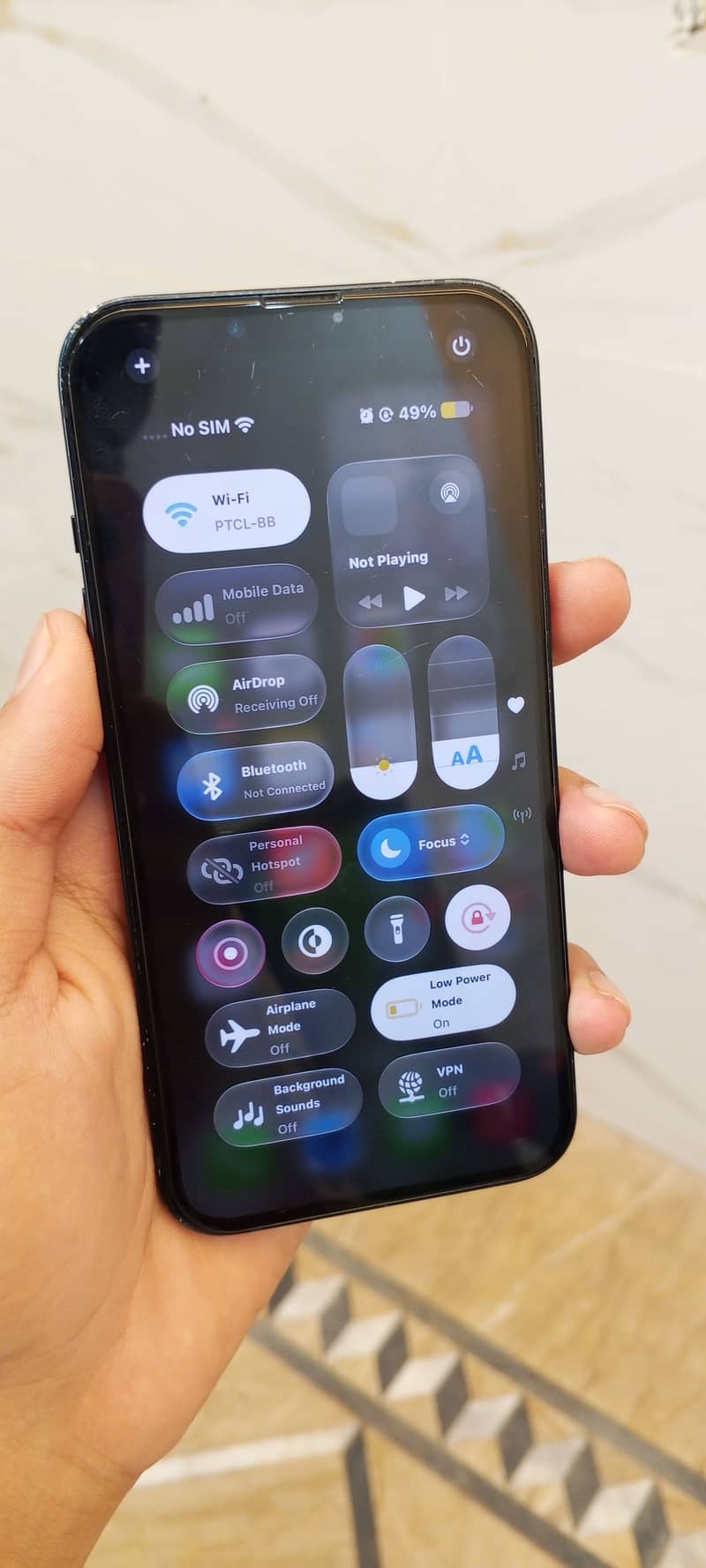 Apple iPhone 13 7