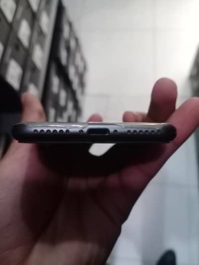 Apple iPhone 8
