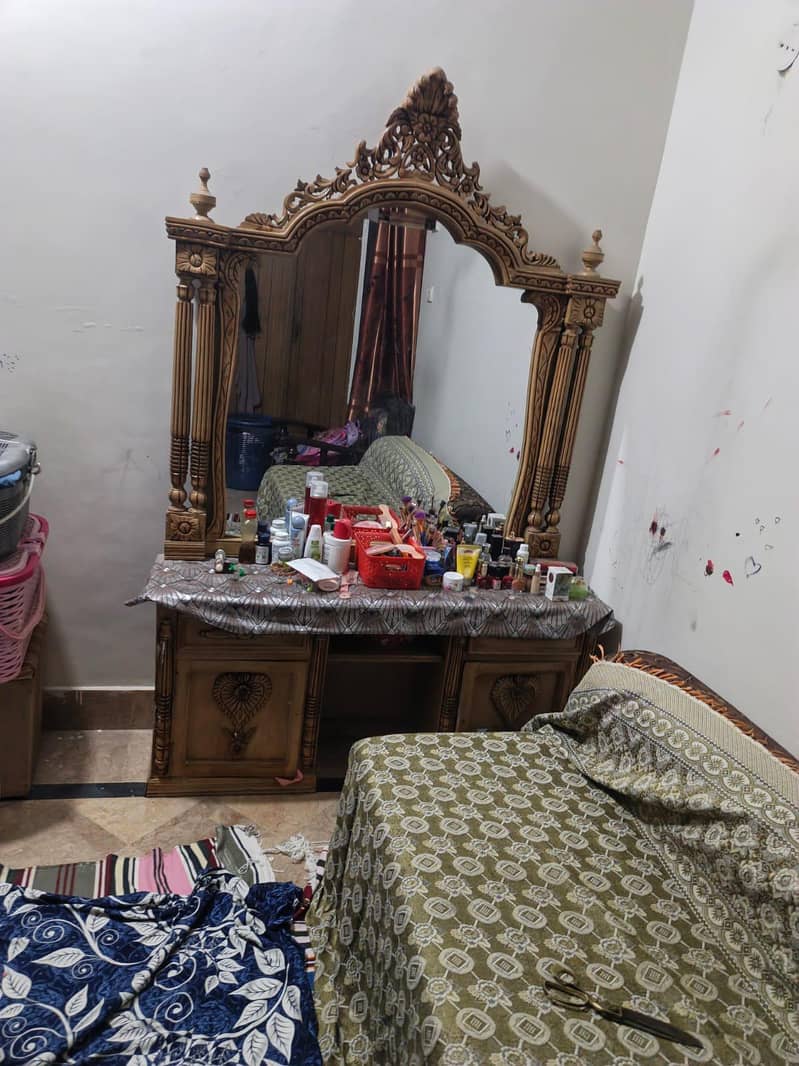 chanyoti Bed Or Dressing 2