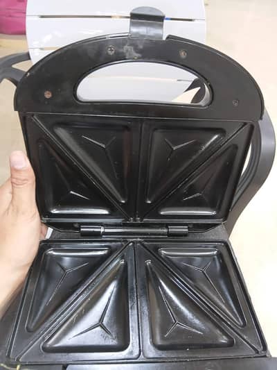 Sandwich maker National Company