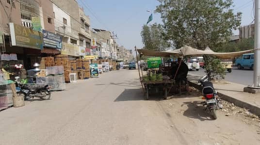120 Yard G+1 Main Road House Best for Commercial Use and Outlets