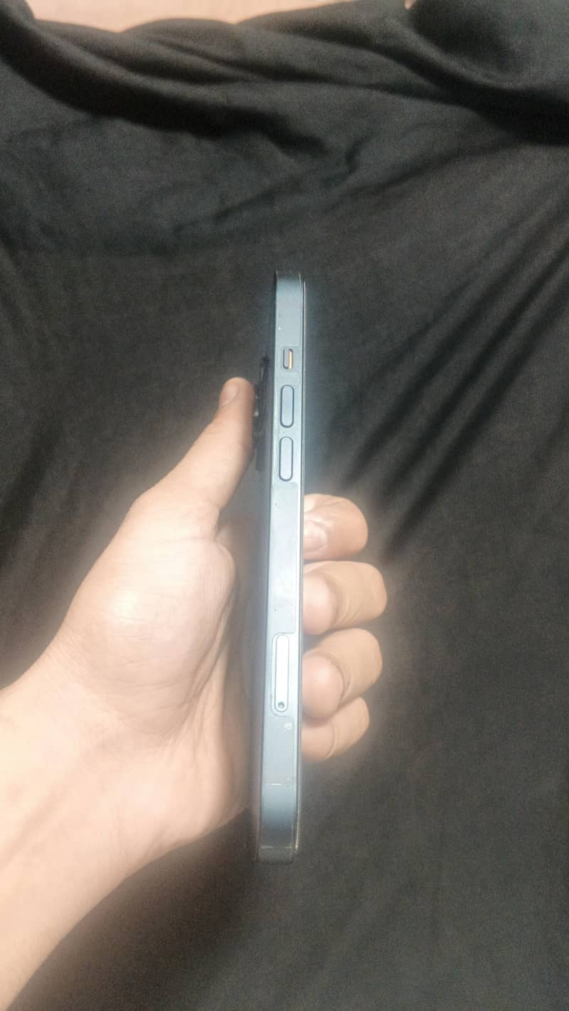 Apple iPhone 14 2