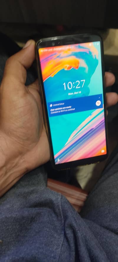 One Plus 5T. 8/128