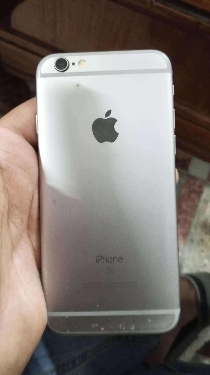Apple iPhone 6S 1
