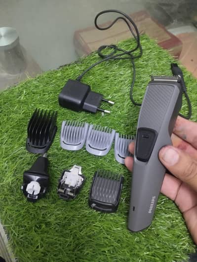 Philips trimmer with charger