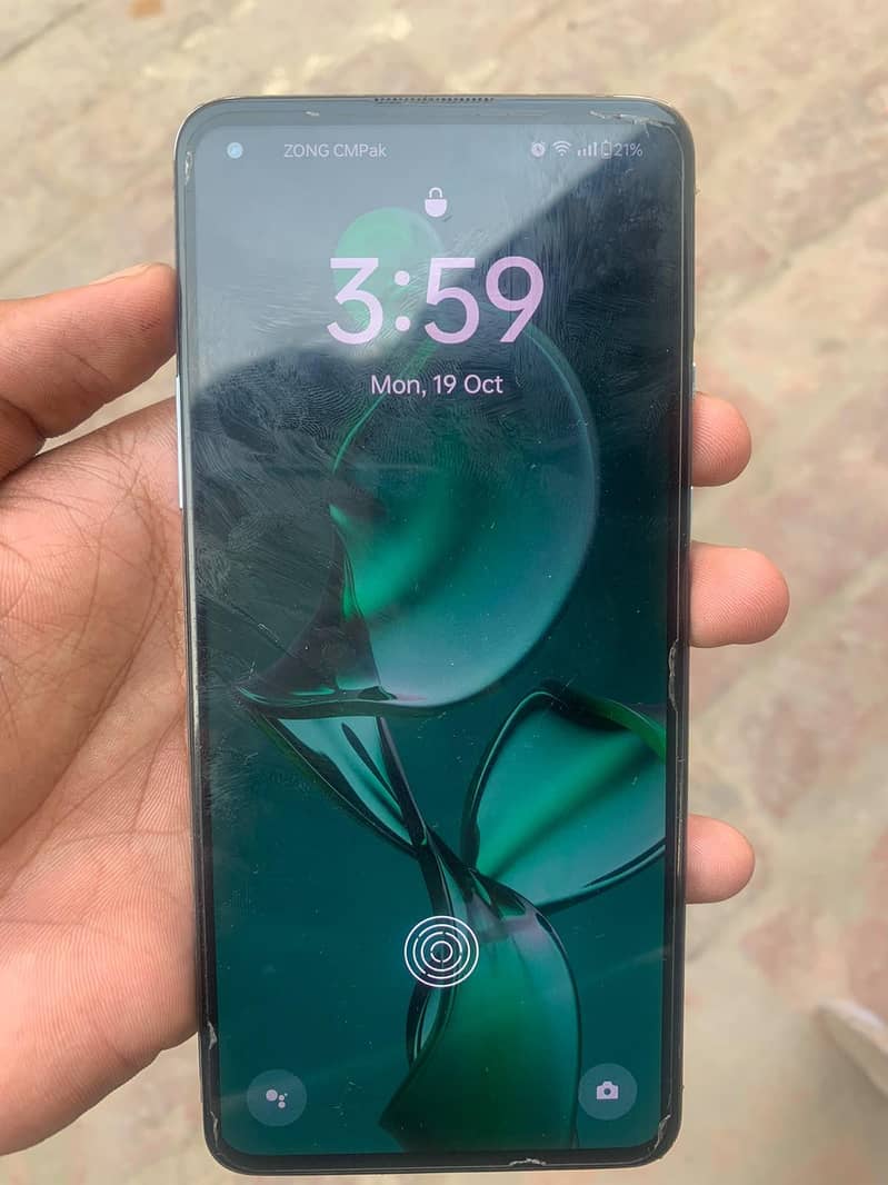 One Plus 8T 4