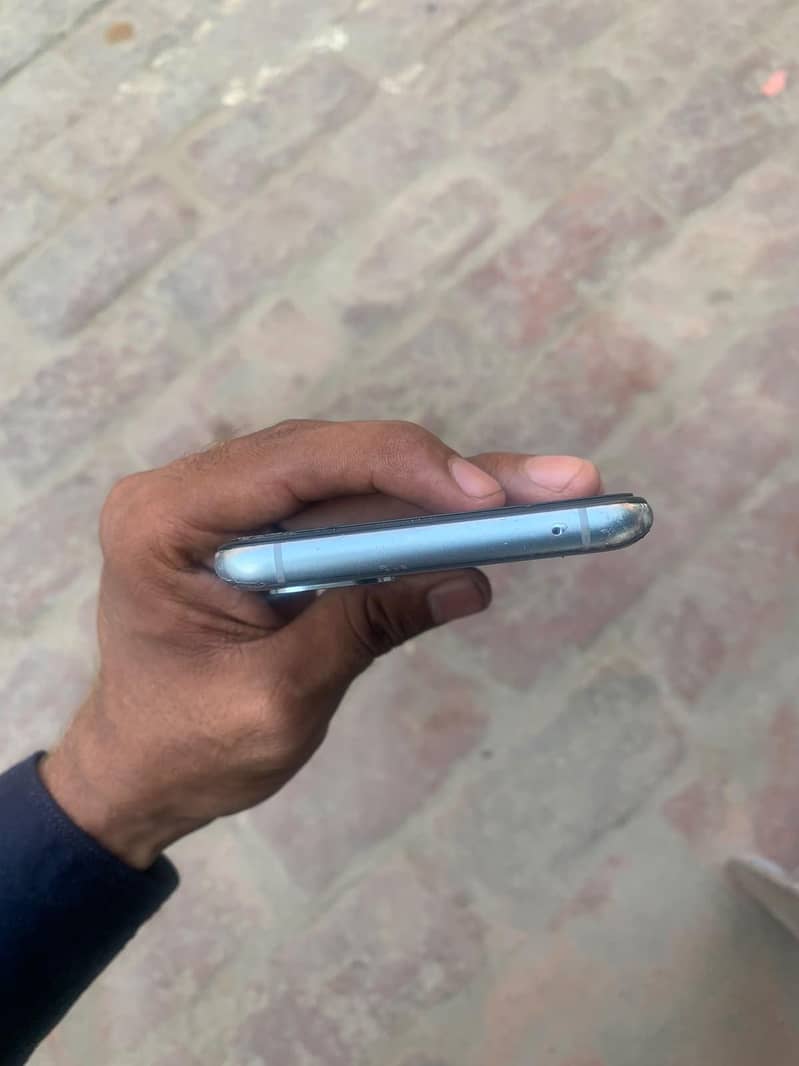 One Plus 8T 5